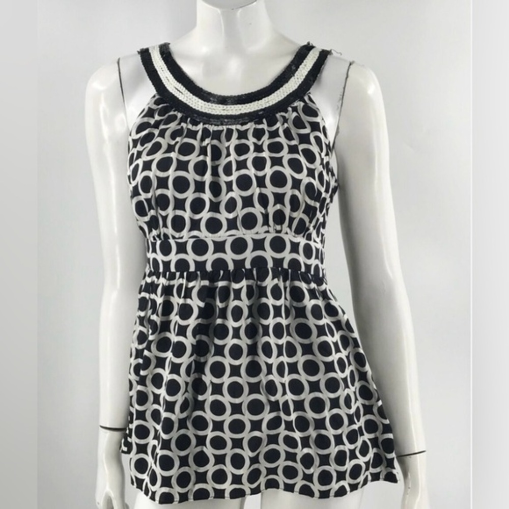 $79 INC Black White Silk Sequined Sleeveless Top Size 8 Lined.